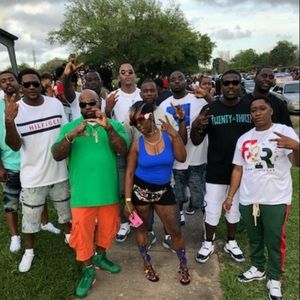 Meet your Posher, Henry